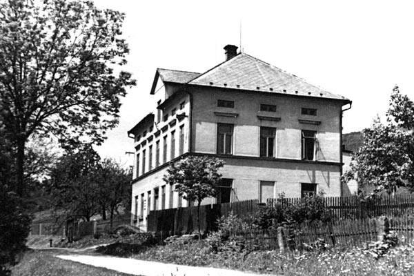nová škola z roku 1889