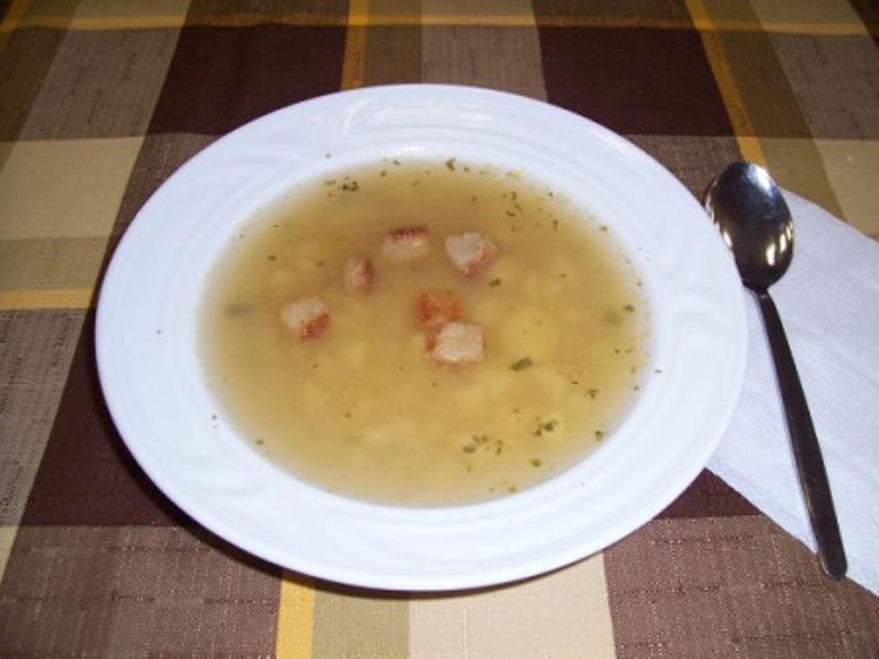 polévky: Česneková polévka se sýrem